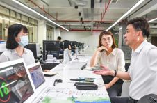 海口不断解决影响营商环境的难点、堵点，跑出优化营商环境“加速度”