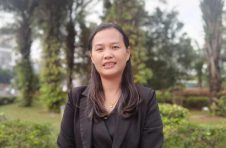 海南陵水黎族女青年黄凌燕：返乡创业卖农产品 带领村民共同致富