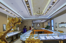 海南洋浦保税港区“店小二”贴心服务帮企业解大难题