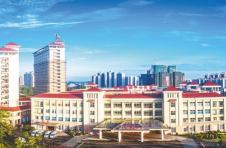 海南将建设“一东一西”两大省级区域医疗中心
