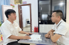 三亚临高村网格员陈曾轼：立足“小网格” 融入“微服务”