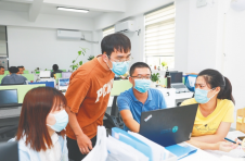 海口国家高新区：防疫生产“两手抓” 园区建设“加速度”